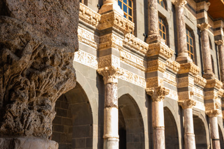 Buildings of Great Mosque of Diyarbakir aka Diyarbakir ulucamiiの写真素材