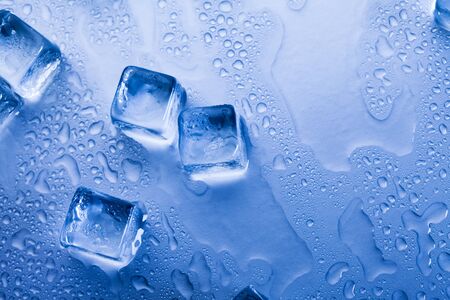 Ice cubes & aqua