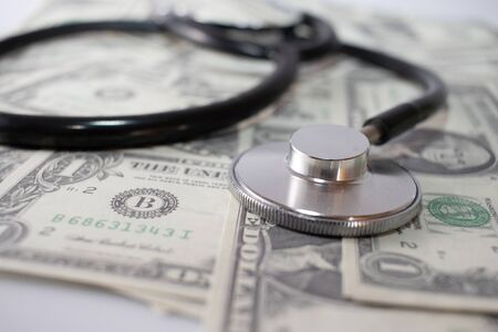 Stethoscope On $1 Bill Backgroundの写真素材