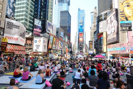 New York City, USA - June 21, 2010 - Participants in Yoga in Times Squareのeditorial素材