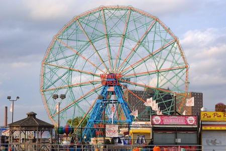 New York City, USA, October 25, 2010 - The historic Wonder Wheel ferris wheel in Coney Island, New York.のeditorial素材