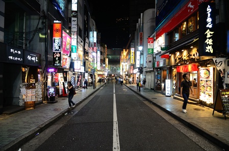 TOKYO, JAPAN - JULY 4: Shibuya is known as a youth fashion center in Japan as well as being a major nightlife destination July 4, 2011 in Tokyo, Japan.のeditorial素材