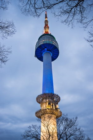 SEOUL - FEBRUARY 17: N Seoul Tower at twilight February 17, 2013 in Seoul, South Korea. The tower marks the highest point in the city at  479.7m above sea level.のeditorial素材