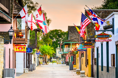 ST. AUGUSTINE, FLORIDA - JANUARY 5, 2015: Shops and inns line St. George. Once the main street, it is still considered the heart of the city.のeditorial素材