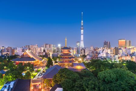 Tokyo, Japan skyline in Asakusa at night.のeditorial素材