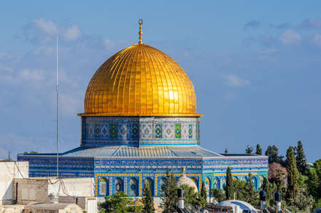 The Temple Mount, known as Haram esh-Sharif to Muslims, in Jerusalem, Israel.の写真素材