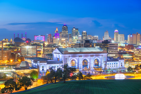 Kansas City, Missouri, USA downtown skyline with Union Station at blue hour.の写真素材
