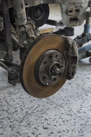 View of disc brake of a crashed carの写真素材