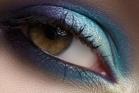 Elegance close-up of female eye with mint color eyeshadow  Macro shot of face part の写真素材