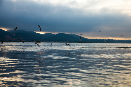 Dawn on Inle Lake, Myanmarの写真素材