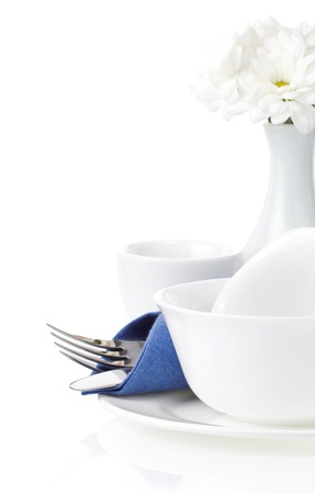 set of clean dishes isolated on white backgroundの写真素材