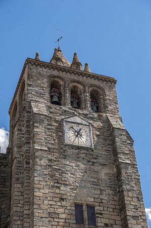 Portugal, Ãvora. Like a fortress granite Cathedral of Evora - Romanesque mixed with the Gothic. This is one of the finest medieval cathedrals of Portugal and the biggest among them.のeditorial素材