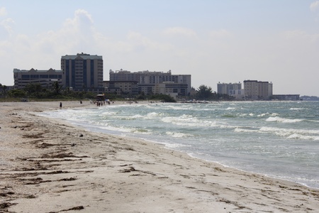 SARASOTA, FLORIDA - SEPTEMBER 6: South Lido Key beach is a relaxed beach and also has several buildings on September 6, 2012 in Sarasota, Florida.のeditorial素材