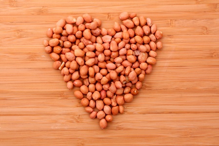 Peanuts in heart simbol