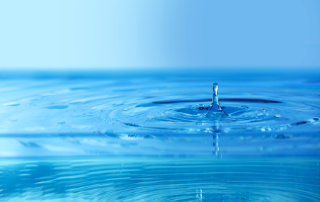 Water drop, close-upの写真素材
