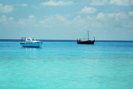 Yacht over ocean water backgroundの写真素材