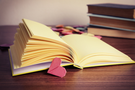 Heart bookmarks for books on wooden backgroundの写真素材