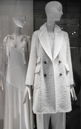 Mannequins in shop windowの写真素材