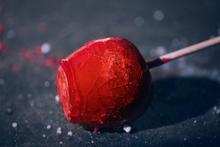 Delicious caramelized apple on table, closeupの写真素材