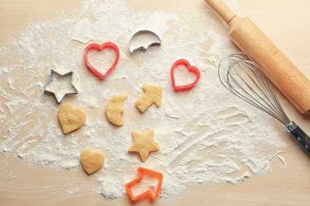 Christmas raw cookies on tableの写真素材