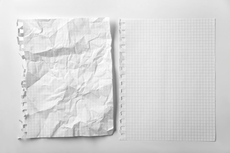 Blank sheets of paper on white backgroundの写真素材