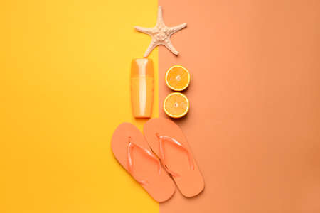 Composition with beach accessories on color backgroundの写真素材