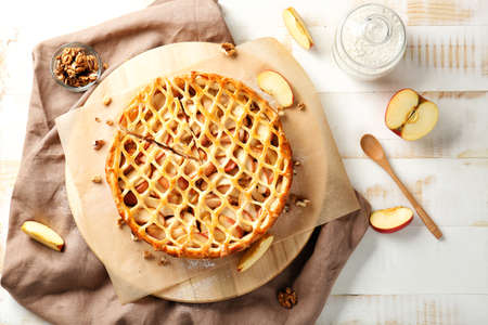 Tasty apple pie on tableの写真素材