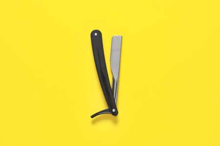 Shaving razor on color backgroundの写真素材
