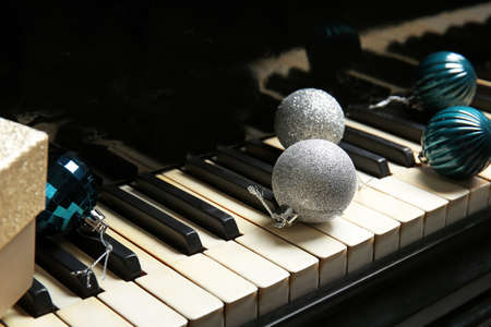 Piano with Christmas decor, closeupの写真素材