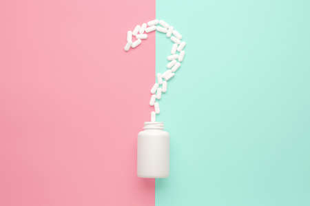 Composition with pills on color backgroundの写真素材