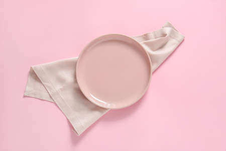 Clean plate on color backgroundの写真素材