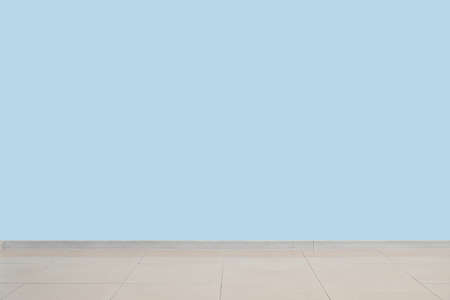 Color wall in empty room