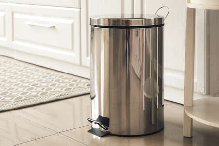 Clean trash bin in modern kitchenの写真素材