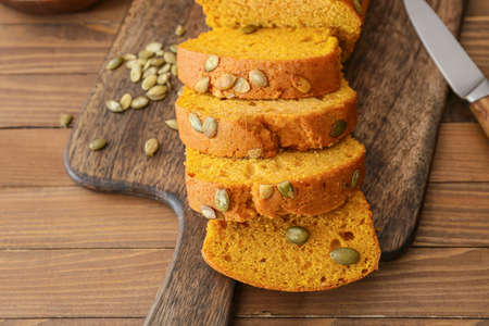 Tasty pumpkin pie on tableの写真素材