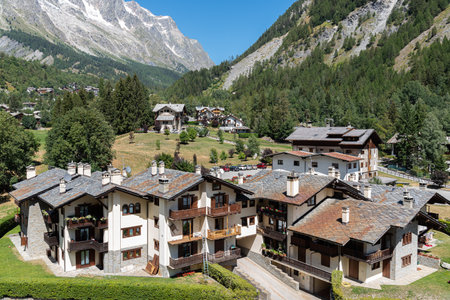 Courmayeur. Is an Italian town of 2 727 inhabitants in the upper Valdigne, in the Aosta Valley: a renowned winter and summer tourist resort in the Alps.の写真素材