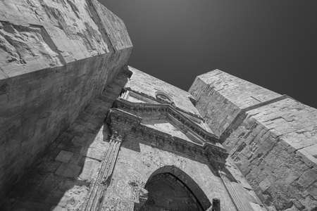 Andria, Puglia, Castel del Monte. Castel del Monte is a thirteenth century fortress built by the Emperor of the Holy Roman Empire Frederick II in the plateau of western Murge, in Puglia.のeditorial素材