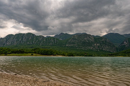 The lake of Castel S. Vincenzo is an artificial basin built in the late 1950s for hydroelectric purposes. The lake has an area of 6,140 kmÂ² and has a capacity of 10 million cubic metresの写真素材