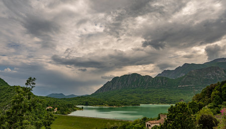 The lake of Castel S. Vincenzo is an artificial basin built in the late 1950s for hydroelectric purposes. The lake has an area of 6,140 kmÂ² and has a capacity of 10 million cubic metresの写真素材