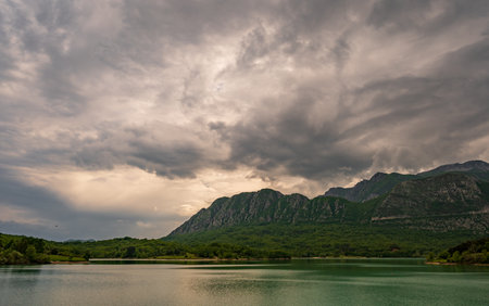 The lake of Castel S. Vincenzo is an artificial basin built in the late 1950s for hydroelectric purposes. The lake has an area of 6,140 kmÂ² and has a capacity of 10 million cubic metresの写真素材