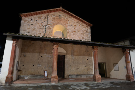Built between 1085 and 1096, it was partially rebuilt in the XIII century. An elegant architraved portico with late medieval terracotta pillars leans against the gabled faÃ§ade.の写真素材