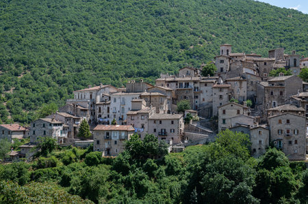 Scanno, Abruzzo. Scanno is an Italian town of 1 782 inhabitants located in the province of L'Aquila, in Abruzzo. The municipal area, surrounded by the Marsican Mountainsの写真素材