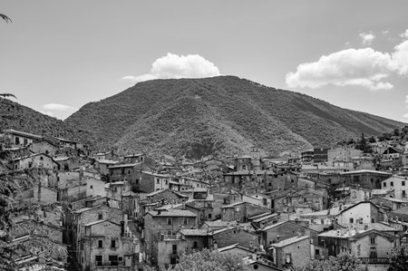 Scanno, Abruzzo. Scanno is an Italian town of 1 782 inhabitants located in the province of L'Aquila, in Abruzzo. The municipal area, surrounded by the Marsican Mountains.の写真素材