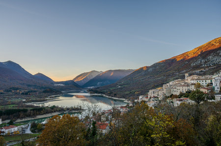 Barrea, L'Aquila, Abruzzo. Barrea is a small village in Abruzzo, perched on a rocky mountain spur.の写真素材