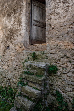 Pesche, village in the province of Isernia, in Molise, perched along the steep slopes of Mount San Marco, a white spot against the green of the mountain and the gray of the stones.の写真素材