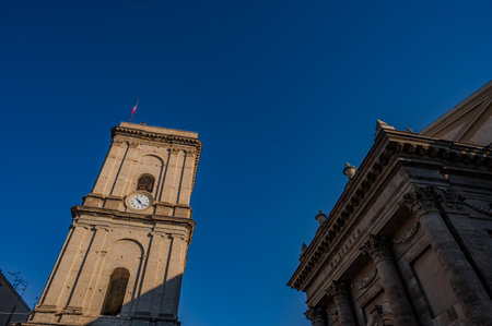 The Cathedral of the Madonna del Ponte is the main place of worship in Lanciano. In Feb. 1909, it was elevated to the rank of minor basilica, and in 1940 it was declared a National Monumentの写真素材