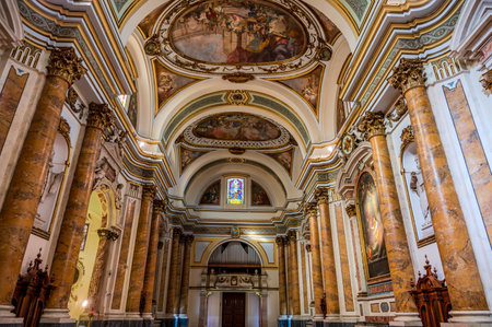 The Cathedral of the Madonna del Ponte is the main place of worship in Lanciano. In Feb. 1909, Pope Pius X elevated it to the rank of minor basilica, and in 1940 it was declared a National Monumentの写真素材