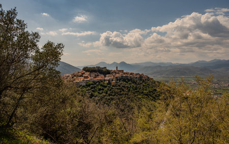 Monteroduni is an Italian town in the province of Isernia in Molise. Situated on a hill at about 460 meters in a very panoramic position, it stands out for its Pignatelli Castle.の写真素材