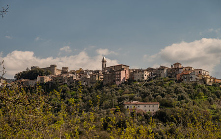 Monteroduni is an Italian town in the province of Isernia in Molise. Situated on a hill at about 460 meters in a very panoramic position, it stands out for its Pignatelli Castle.の写真素材