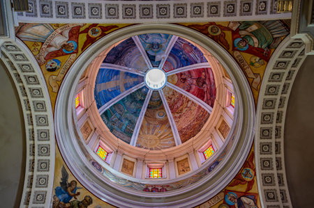 The Cathedral Basilica dedicated to St. Thomas the Apostle was built on the site of an ancient Roman temple. Destroyed by the Normans in 1060, it was rebuilt.の写真素材