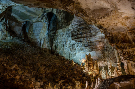 The Frasassi Caves are underground karst caves located in the municipality of Genga, in the province of Ancona, within the Gola della Rossa and Frasassi Regional Natural Park.の写真素材